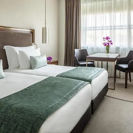 מלון Tivoli Avenida Liberdade - A Leading Of The World 5*